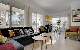 Sunny Golf Apartment